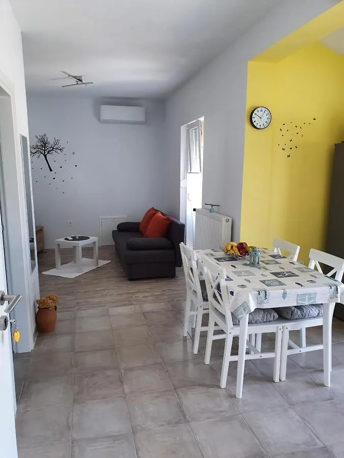Appartement Apartman Luce Brzac
