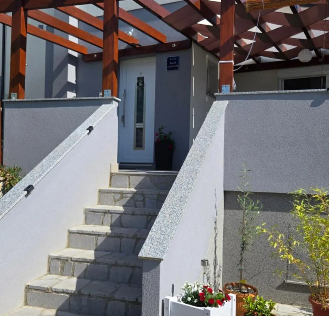Apartman Luce Brzac 0*,  Kroatië